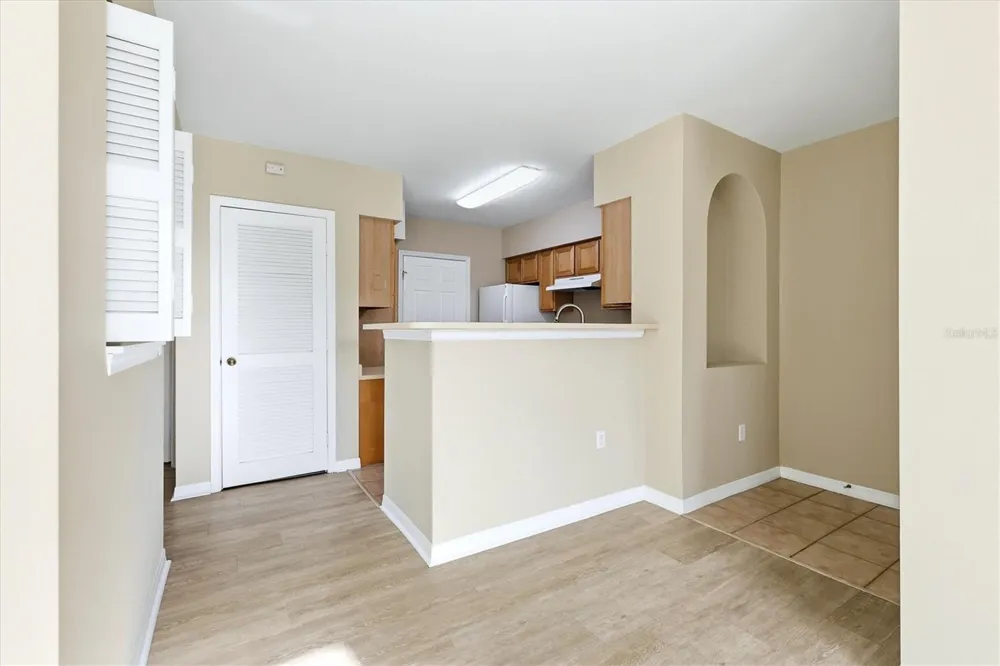 1015 VILLAGIO CIRCLE #202 Sarasota, FL 34237