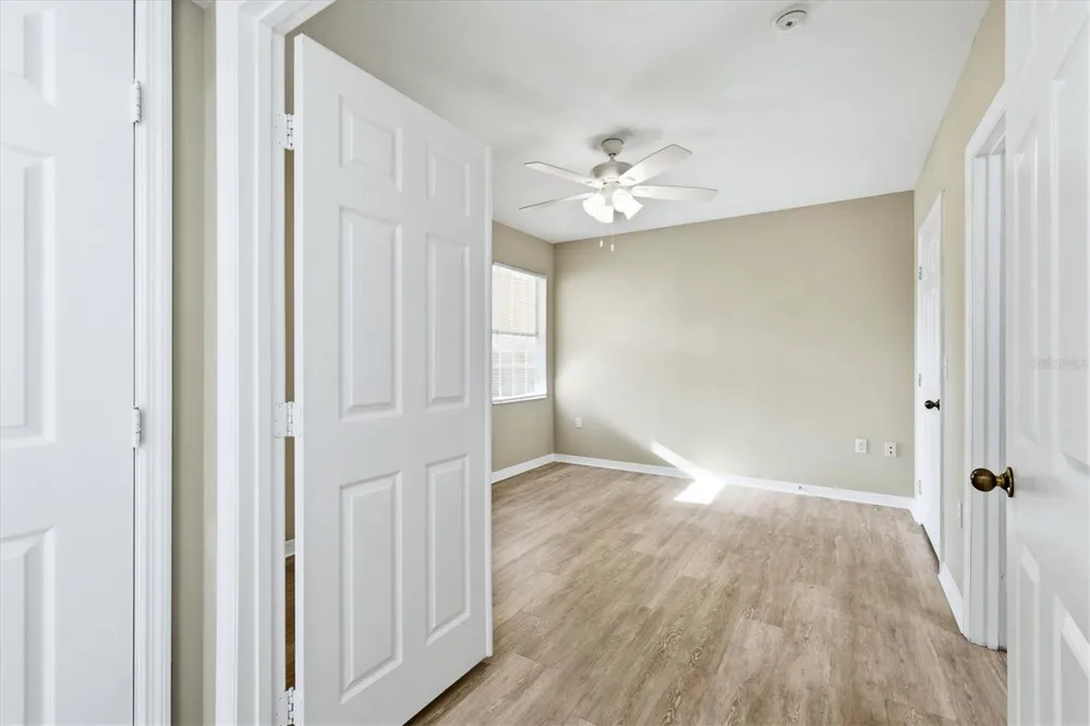 1015 VILLAGIO CIRCLE #202 Sarasota, FL 34237