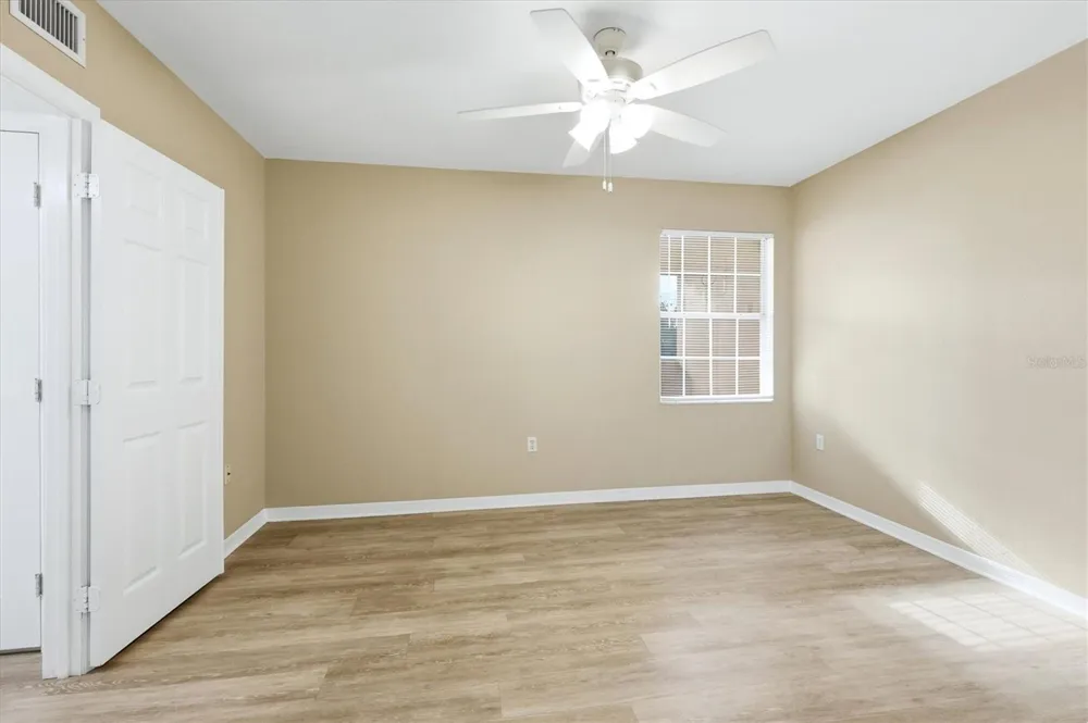 1015 VILLAGIO CIRCLE #202 Sarasota, FL 34237