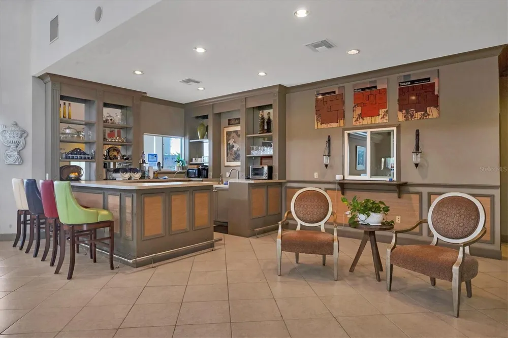 1015 VILLAGIO CIRCLE #202 Sarasota, FL 34237