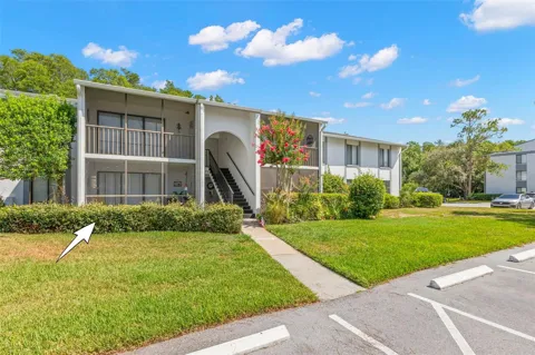 1290 PINE RIDGE CIRCLE E #E1