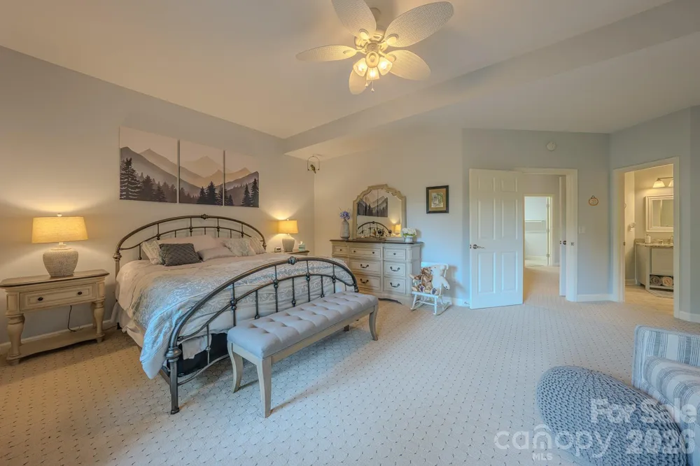 329 Mountain Crest Drive Hendersonville, NC 28739