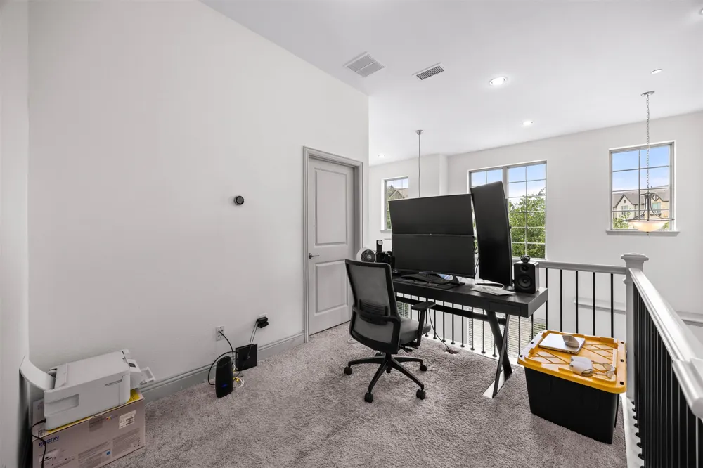 295 Scotia Street Lewisville, TX 75056