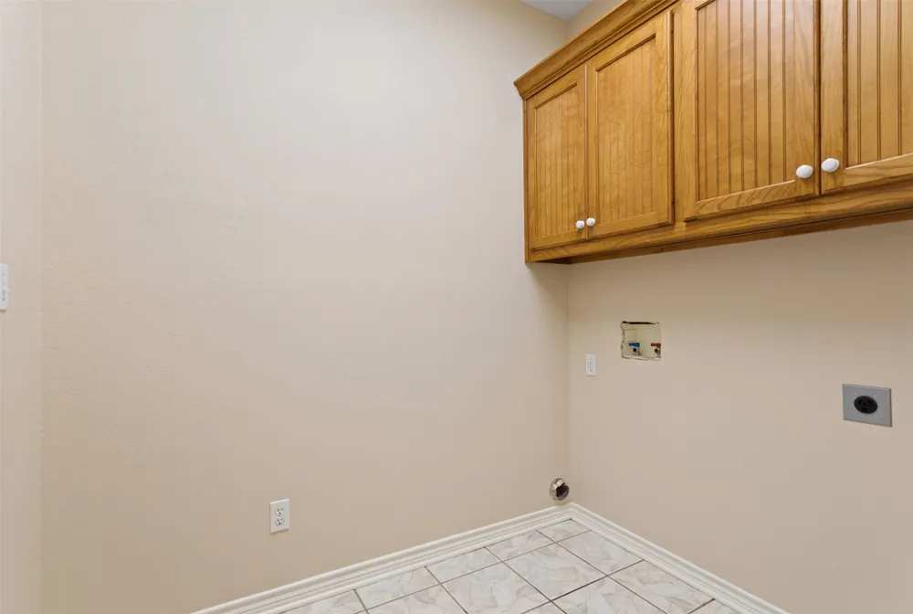 17681 Huckleberry Circle Lindale, TX 75771