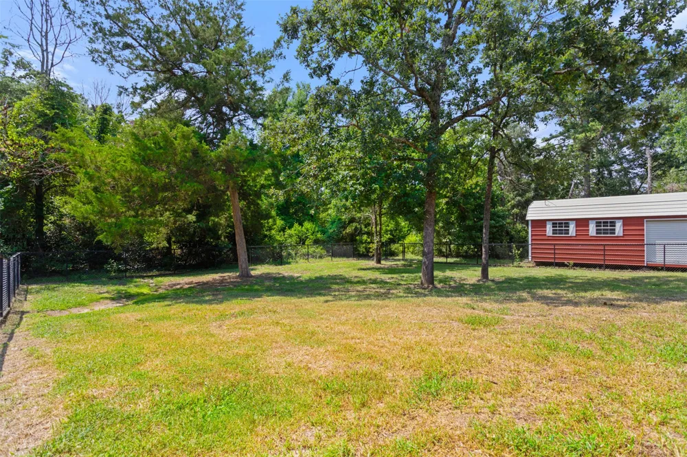 17681 Huckleberry Circle Lindale, TX 75771