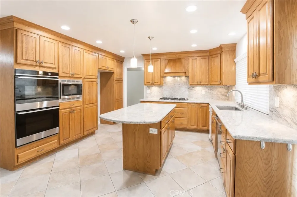 4932 Partridge La Palma, CA 90623