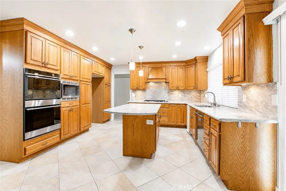 4932 Partridge La Palma, CA 90623
