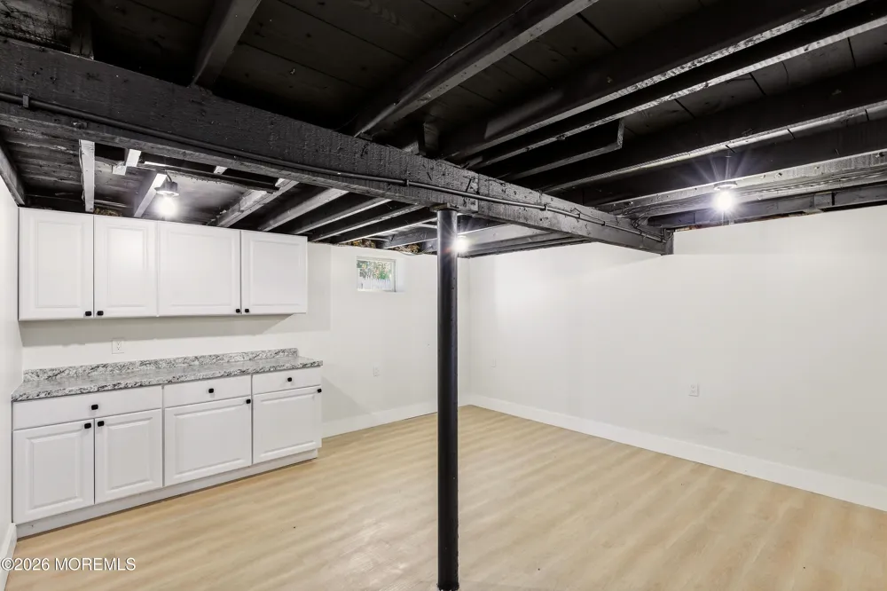 638 8th Street Abescon, NJ 08201