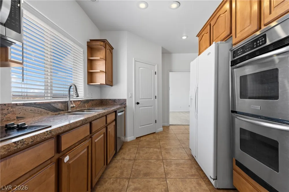 575 Gann Avenue Logandale, NV 89021