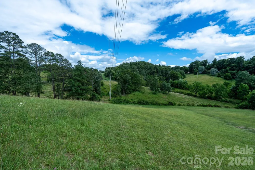 112 Grandview Ridge Drive Alexander, NC 28701