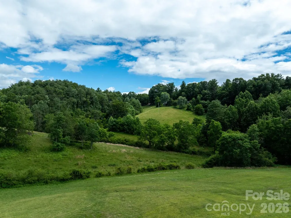 112 Grandview Ridge Drive Alexander, NC 28701