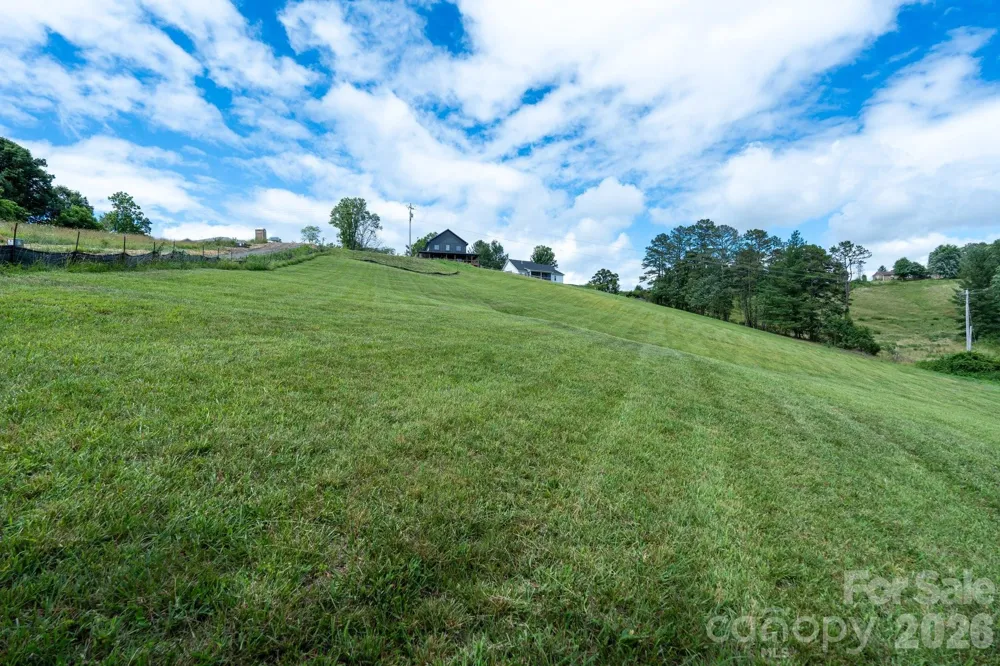 112 Grandview Ridge Drive Alexander, NC 28701