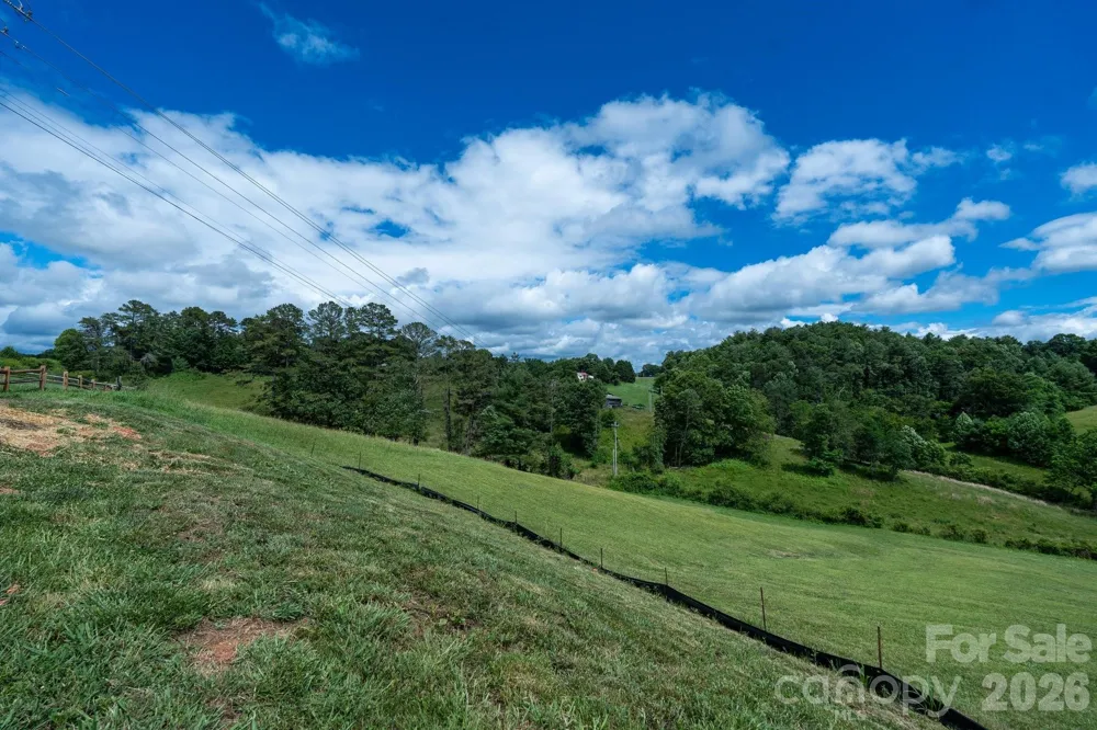 112 Grandview Ridge Drive Alexander, NC 28701