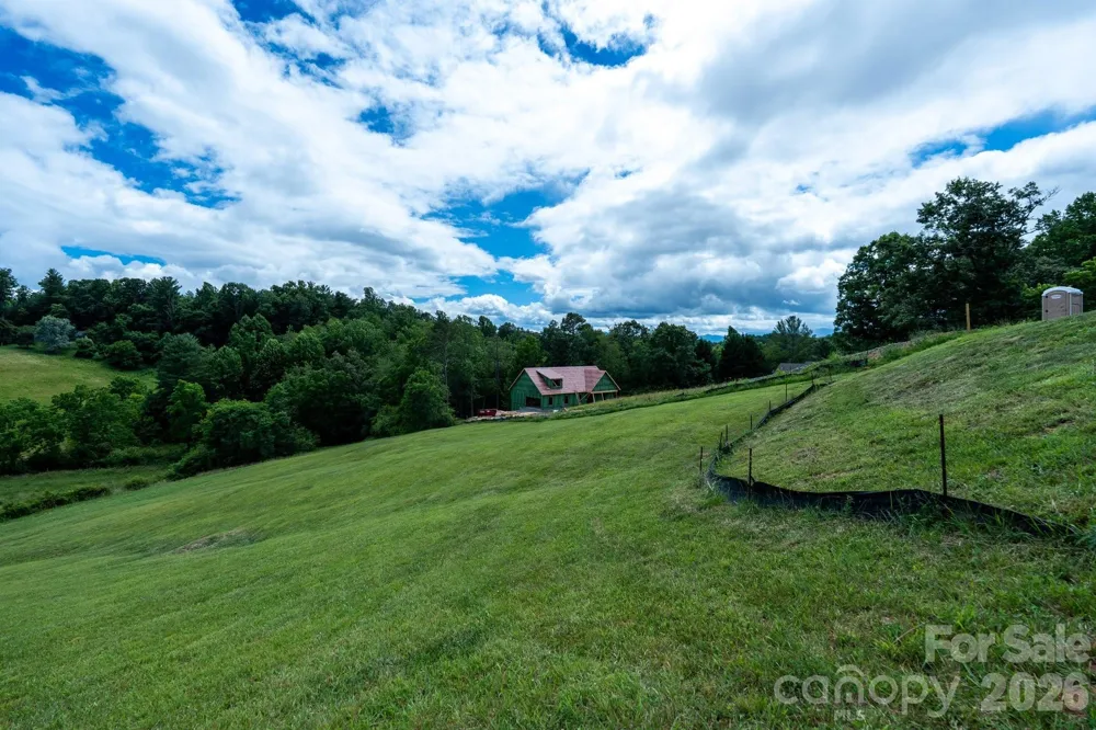 112 Grandview Ridge Drive Alexander, NC 28701