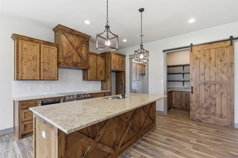 9117 Old Wagon Trail Rio Vista, TX 76093