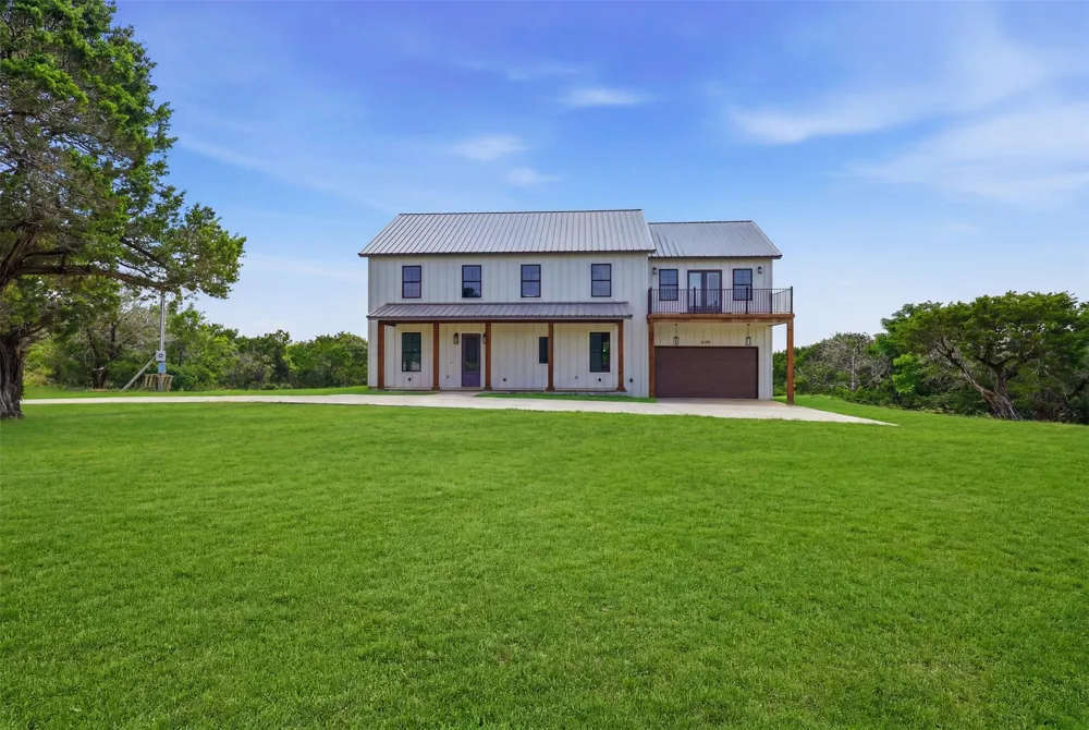 9117 Old Wagon Trail Rio Vista, TX 76093
