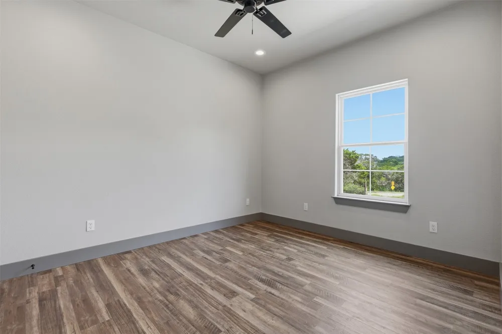 9117 Old Wagon Trail Rio Vista, TX 76093