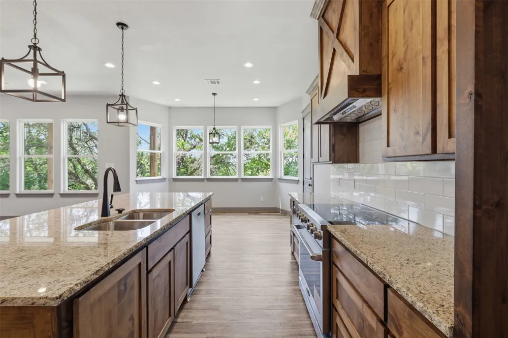 9117 Old Wagon Trail Rio Vista, TX 76093