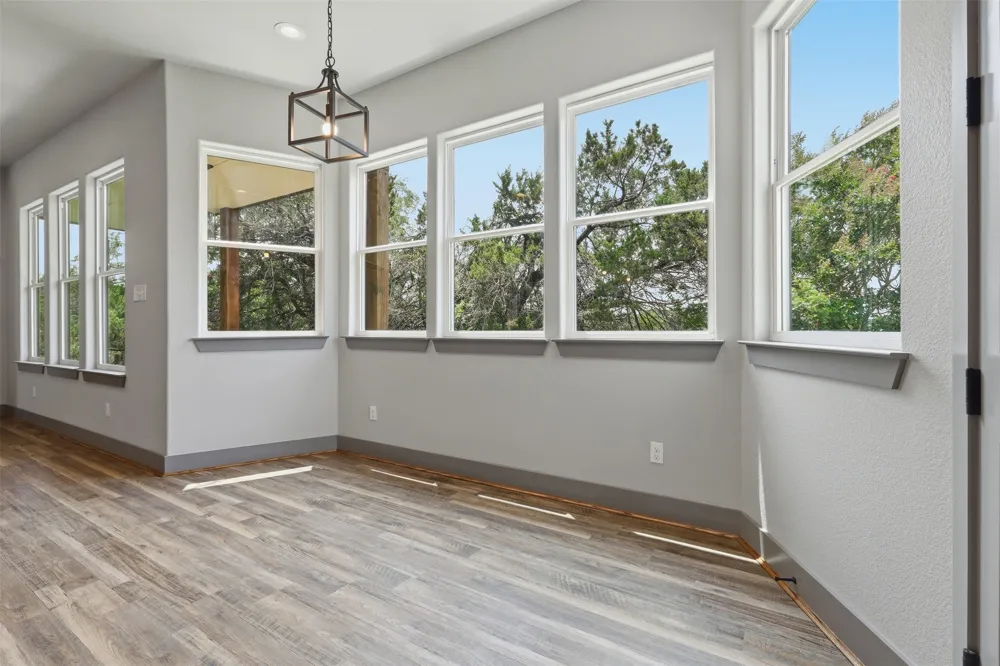 9117 Old Wagon Trail Rio Vista, TX 76093