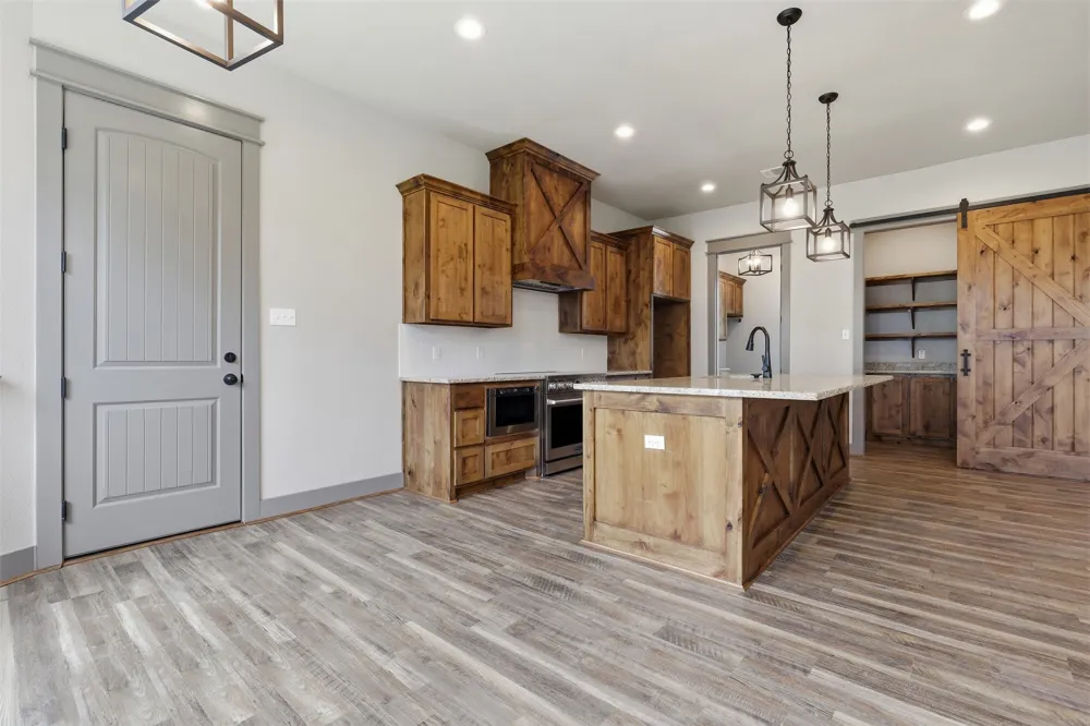 9117 Old Wagon Trail Rio Vista, TX 76093
