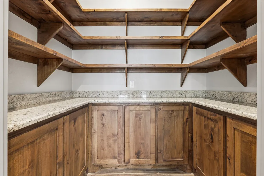 9117 Old Wagon Trail Rio Vista, TX 76093