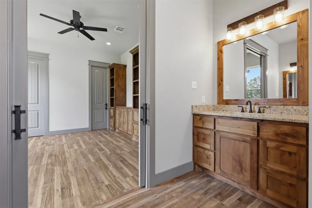 9117 Old Wagon Trail Rio Vista, TX 76093