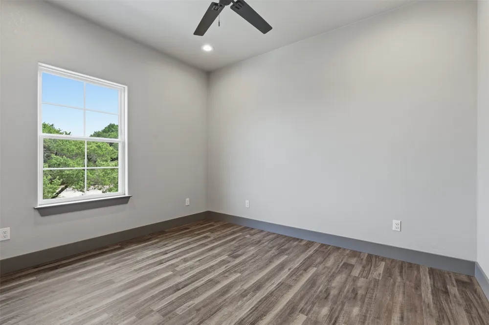 9117 Old Wagon Trail Rio Vista, TX 76093