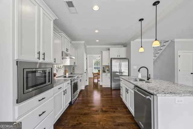 1265 Eden AVE Bogart, GA 30622