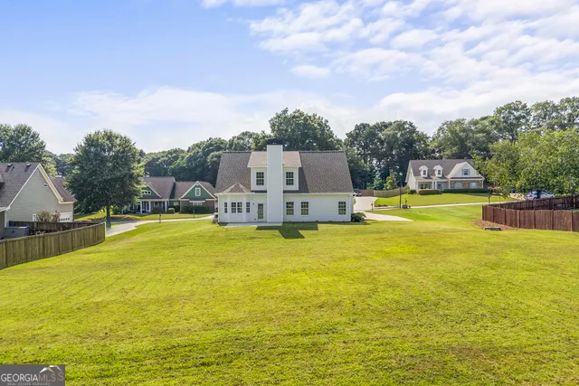 1265 Eden AVE Bogart, GA 30622