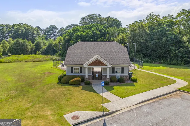 1265 Eden AVE Bogart, GA 30622