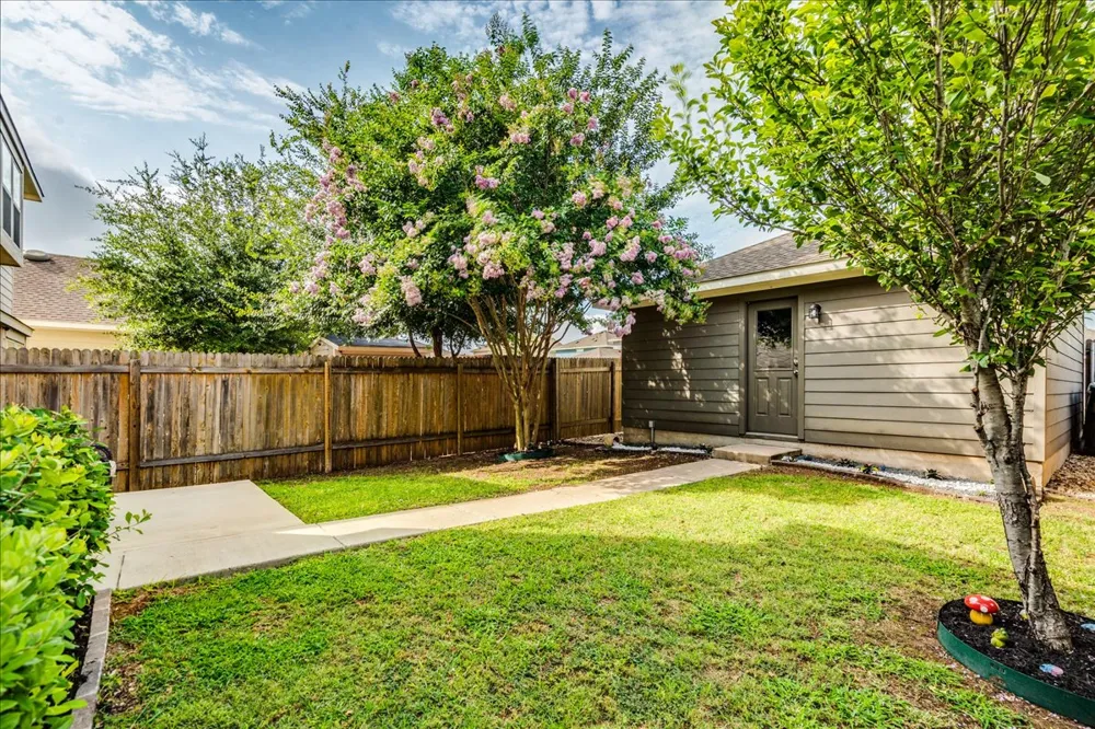 151 Friendship Oak Drive San Marcos, TX 78666