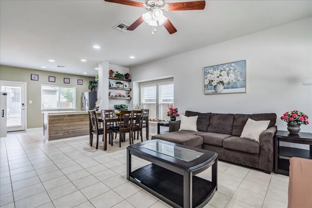 151 Friendship Oak Drive San Marcos, TX 78666