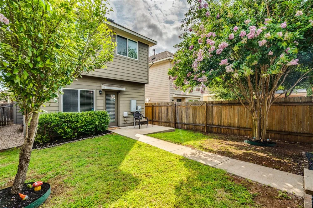 151 Friendship Oak Drive San Marcos, TX 78666