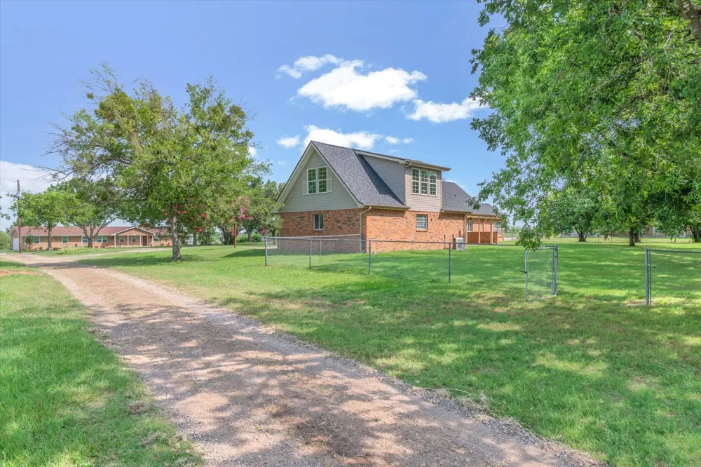 7871 Shady Lane Scurry, TX 75158