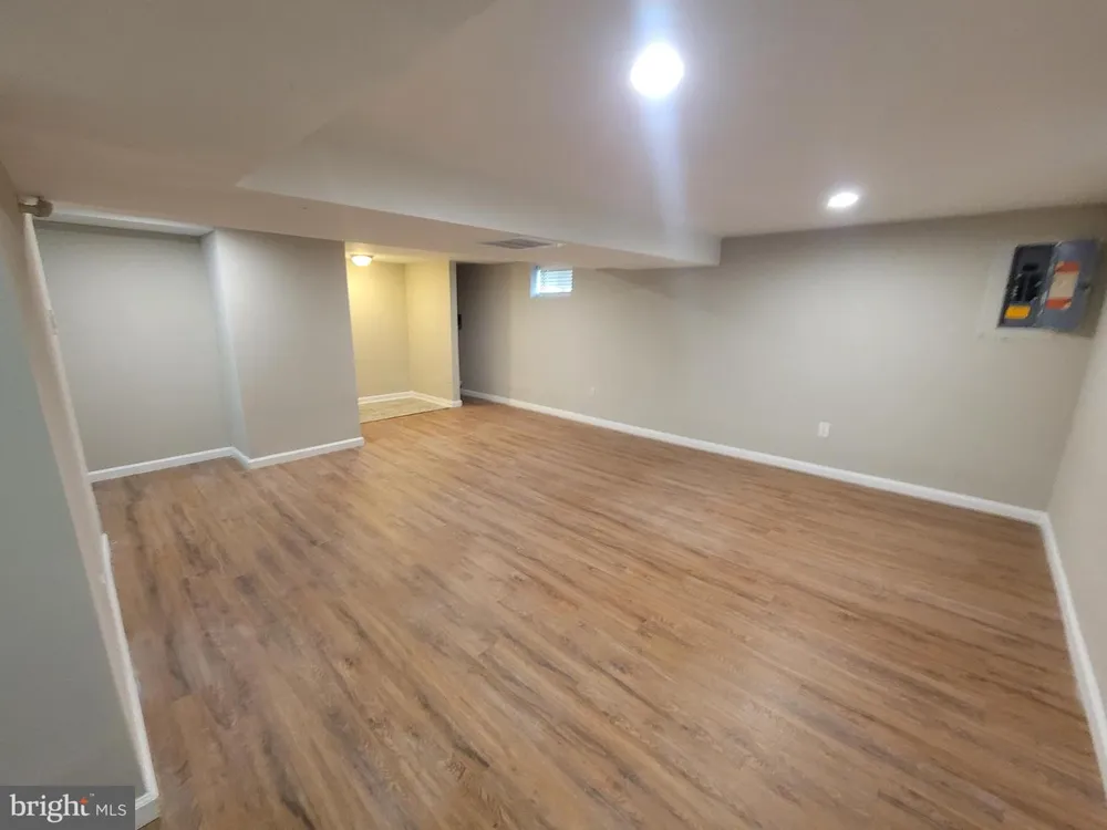 2012 ROYAL GARDEN DRIVE Baltimore, MD 21207