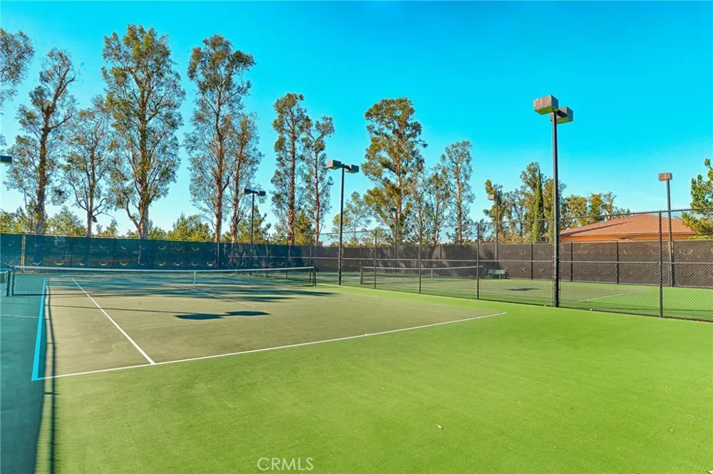 125 Chantilly Irvine, CA 92620