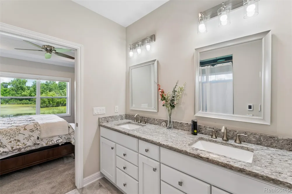 4800 Chestnut Springs Drive Genoa Township, MI 48843