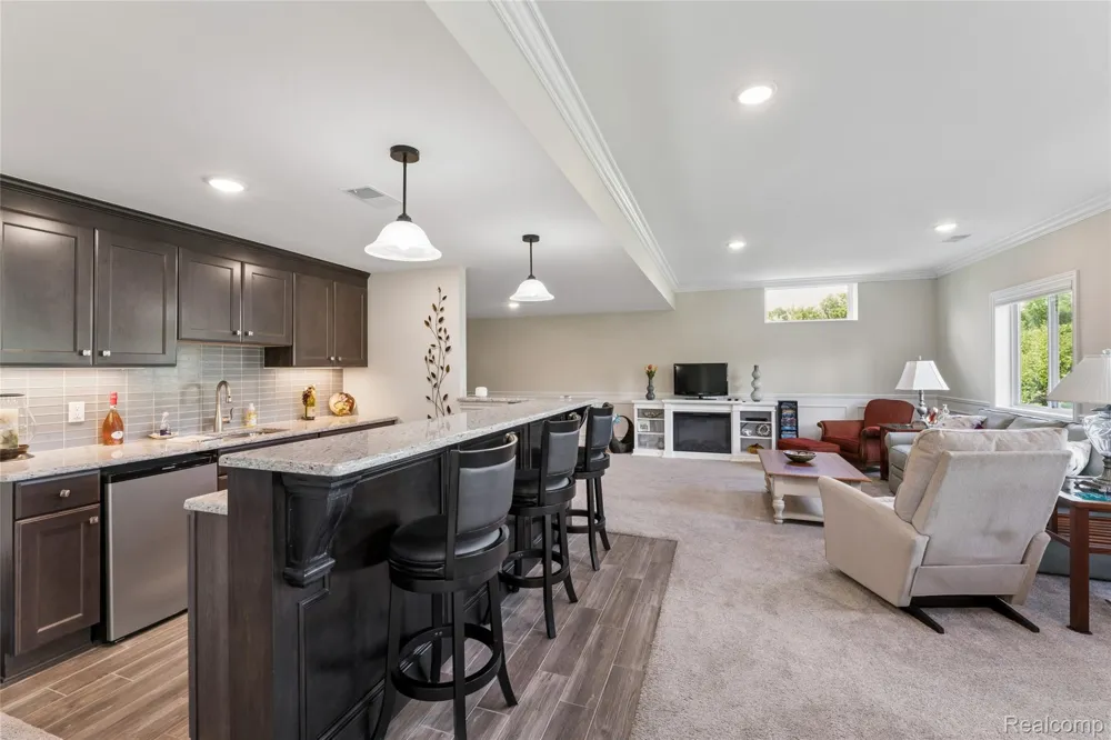 4800 Chestnut Springs Drive Genoa Township, MI 48843