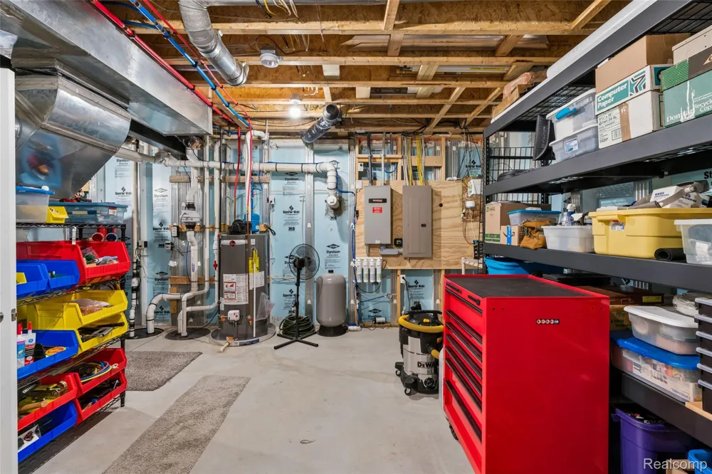 4800 Chestnut Springs Drive Genoa Township, MI 48843