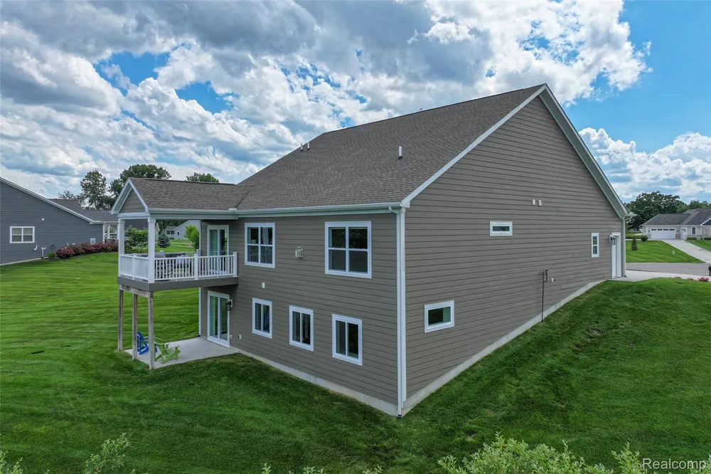 4800 Chestnut Springs Drive Genoa Township, MI 48843