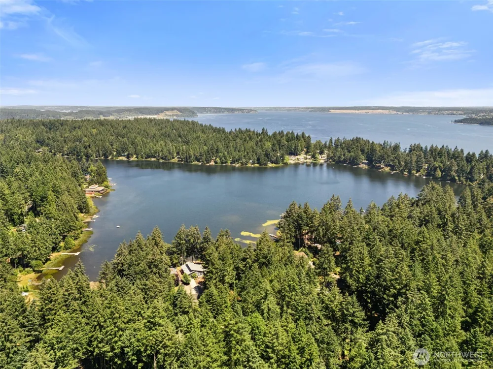 11103 Leschi Circle Anderson Island, WA 98303