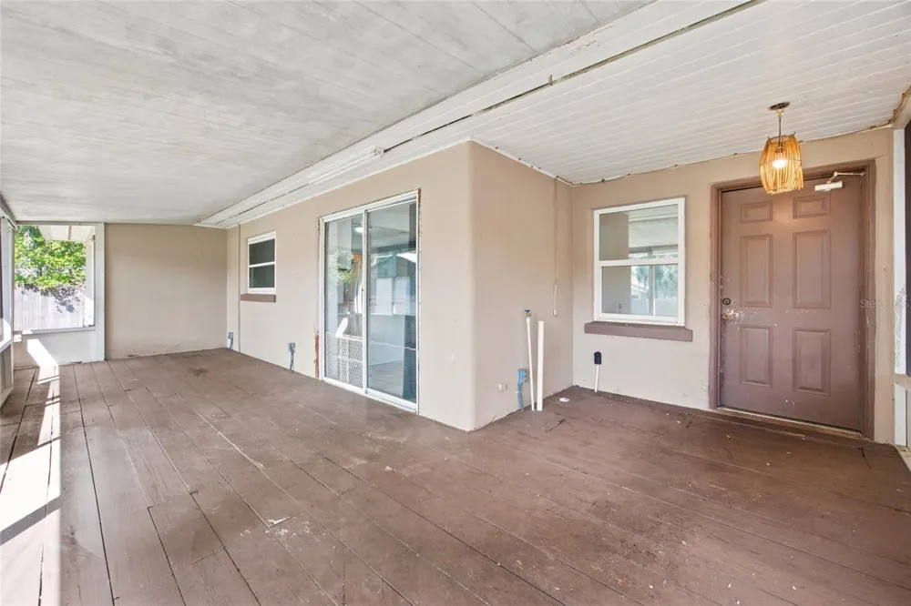 5762 S AGNEW ROAD Belleview, FL 34420