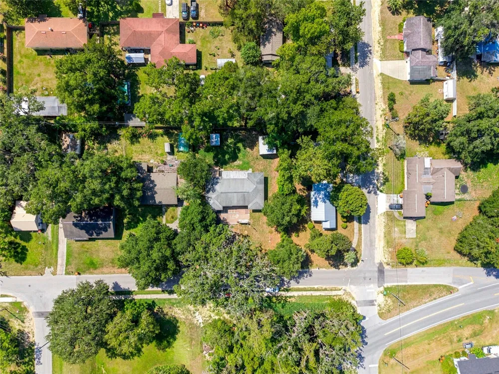 5762 S AGNEW ROAD Belleview, FL 34420