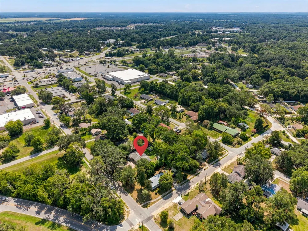 5762 S AGNEW ROAD Belleview, FL 34420