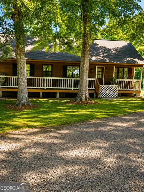 733 Old Social Circle RD