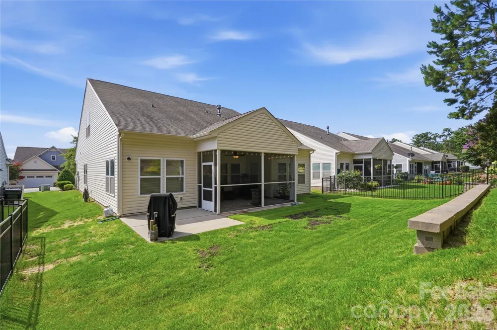 1874 Larkspur Way Tega Cay, SC 29708