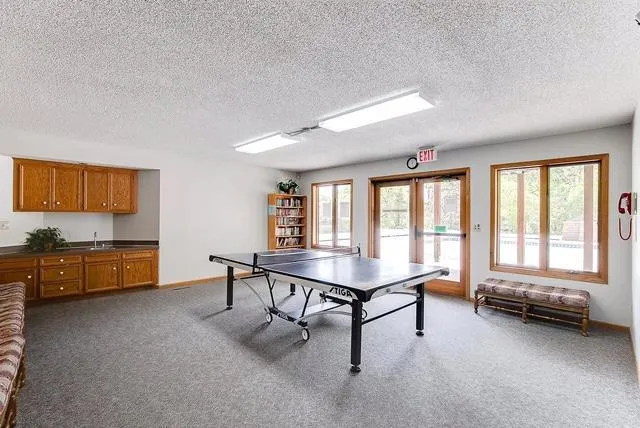 493 Sterling Street S Maplewood, MN 55119