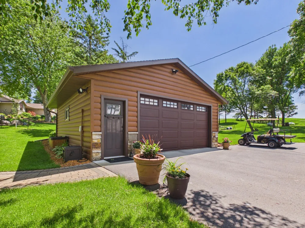 21554 275th Avenue Starbuck, MN 56381