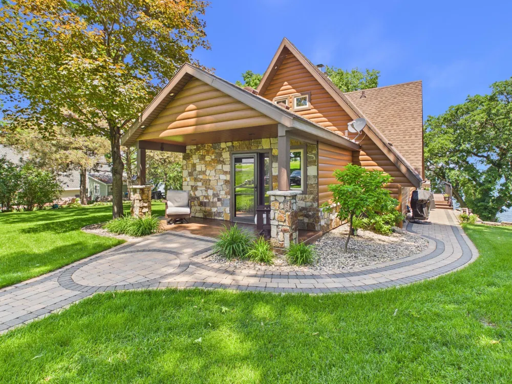 21554 275th Avenue Starbuck, MN 56381