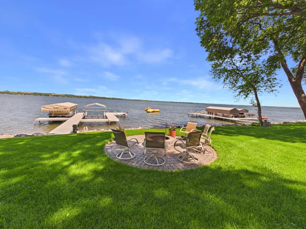 21554 275th Avenue Starbuck, MN 56381